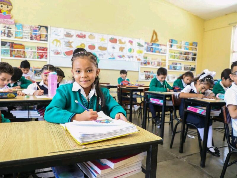 nuevo ciclo escolar en Michoacán se realiza de forma exitosa