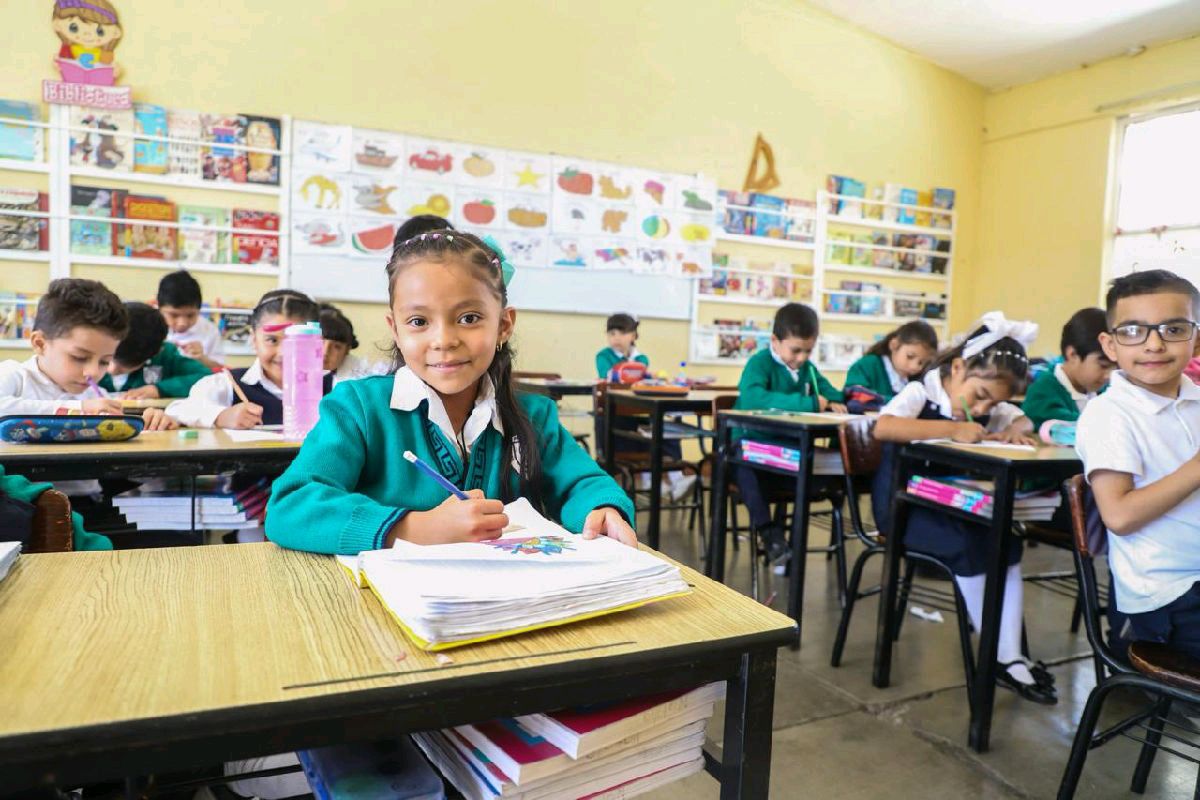 nuevo ciclo escolar en Michoacán se realiza de forma exitosa