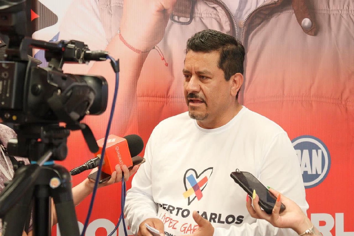Participación de maestros: Roberto Carlos López García