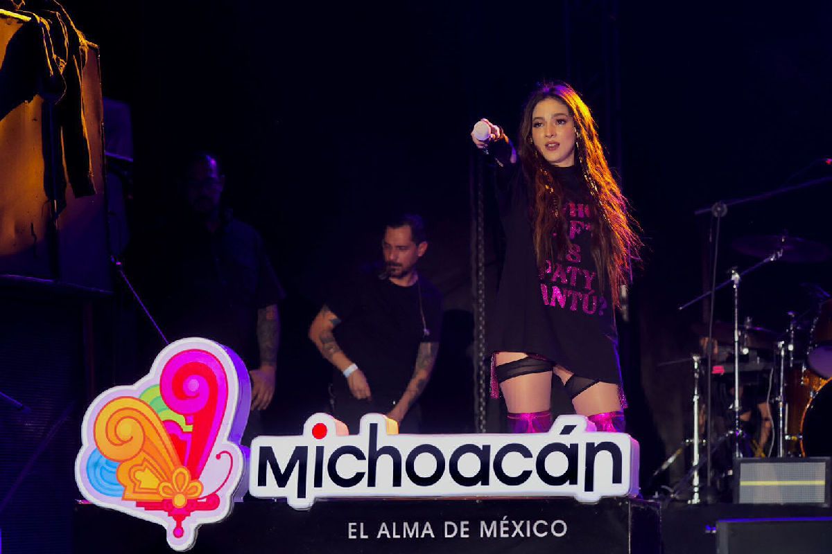 Paty Cantú hizo cantar y bailar al Festival Michoacán de Origen