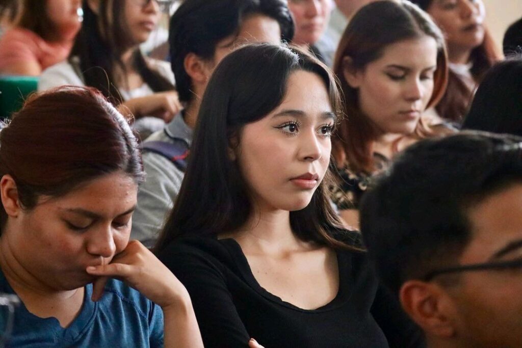 premian a mujeres por excelencia en ciencia por parte del STEM Michoacán