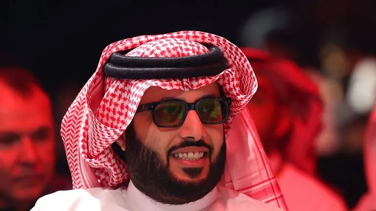 Prepara Jeque Saudí mega cartelera de box