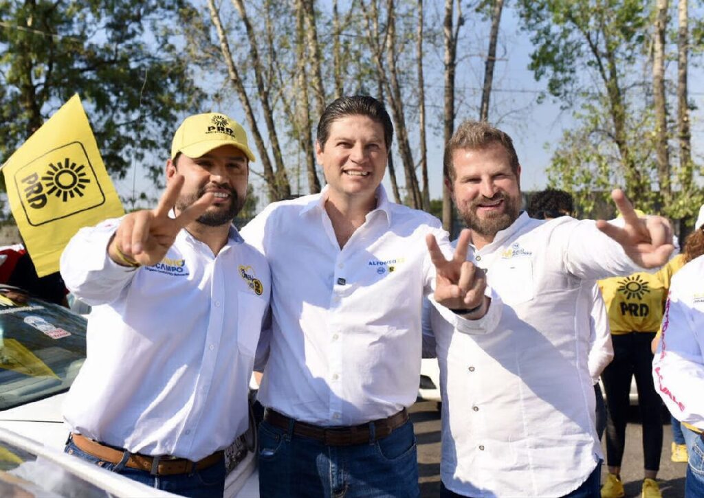 respaldo de taxistas a Alfonso Martínez - campaña