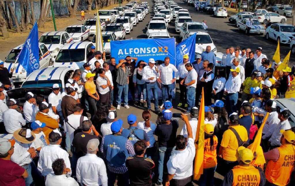 respaldo de taxistas a Alfonso Martínez - mitin