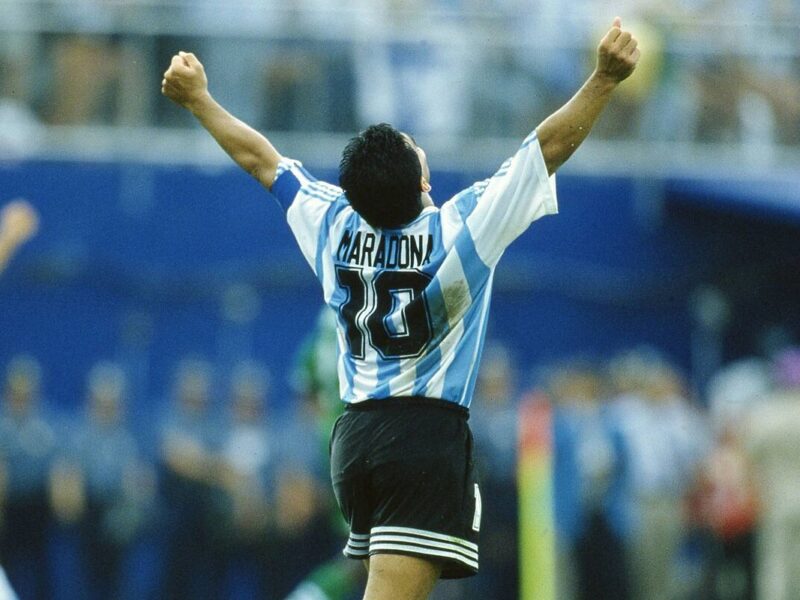 robo Balón de Oro de Maradona