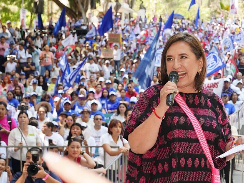 Xóchitl Gálvez promete construir escuelas de medicina rurales