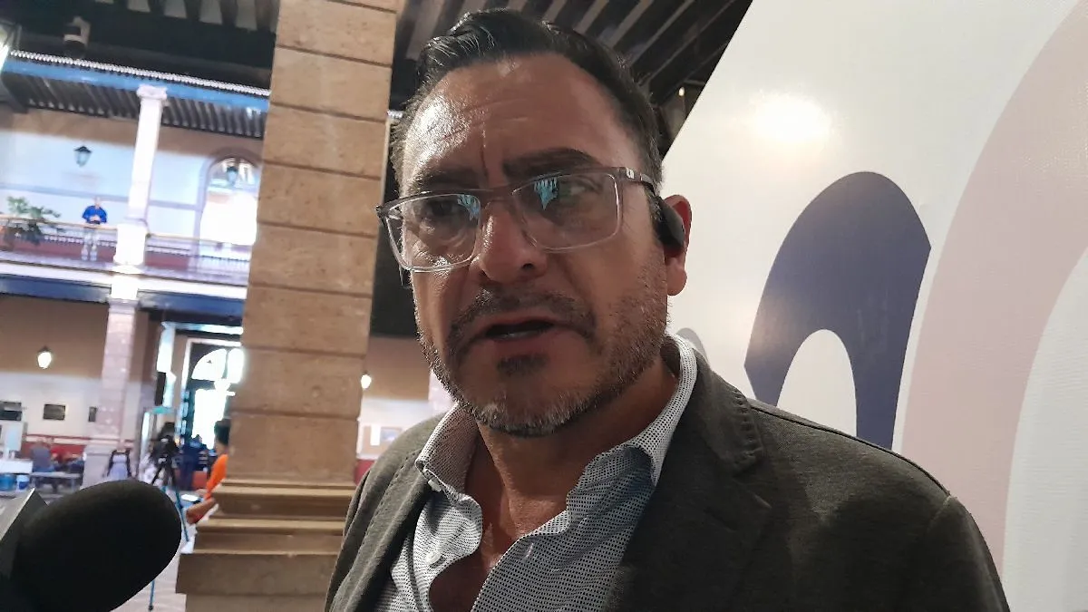 ante protestas de policías en Michoacán secretario debe rendir cuentas