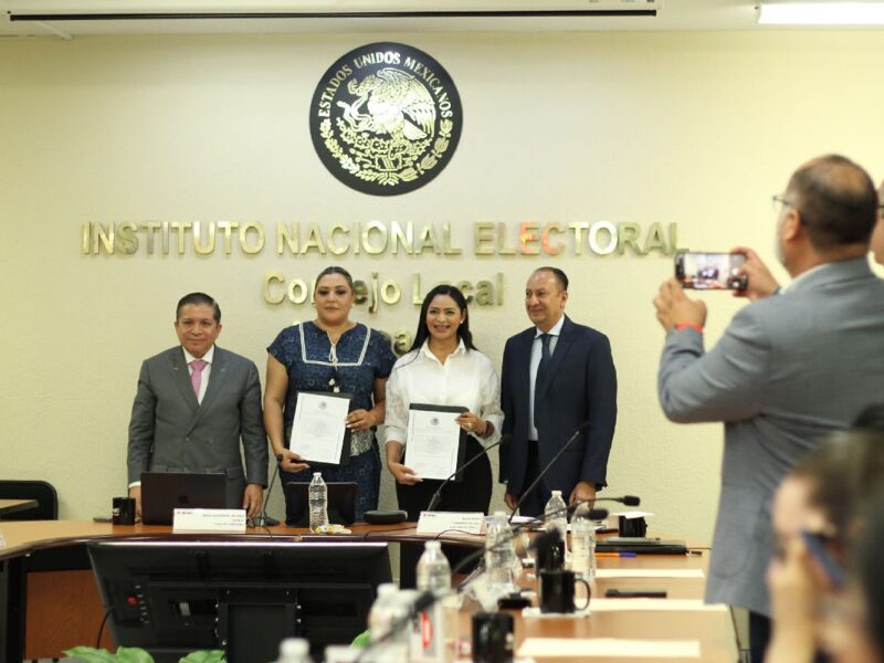 Araceli Saucedo Reyes es acreditada como Senadora electa