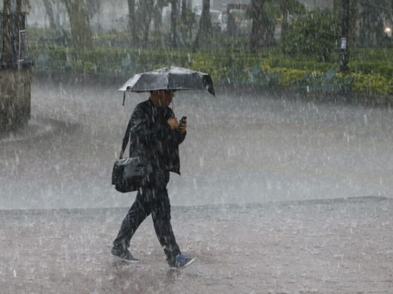 Lluvias, tornados y más calor, el clima en México hoy