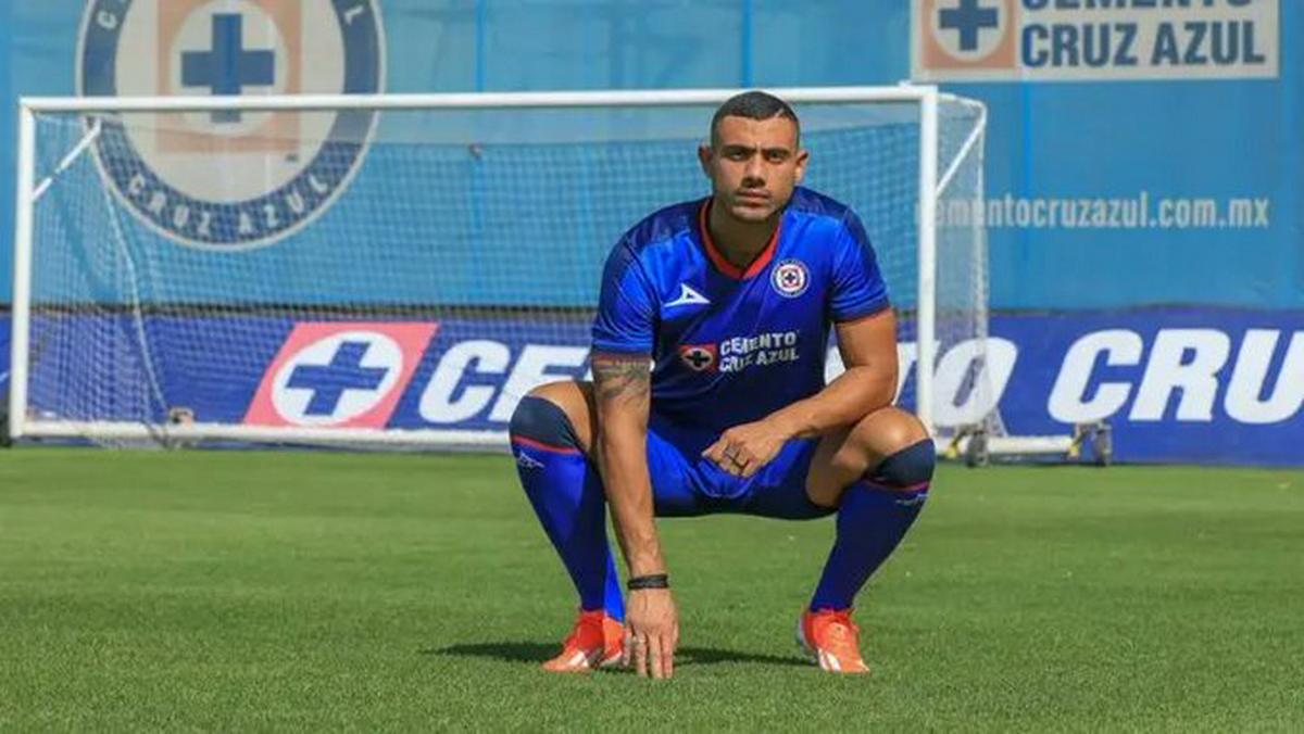 Cruz Azul ficha a delantero Giorgios Giakoumakis