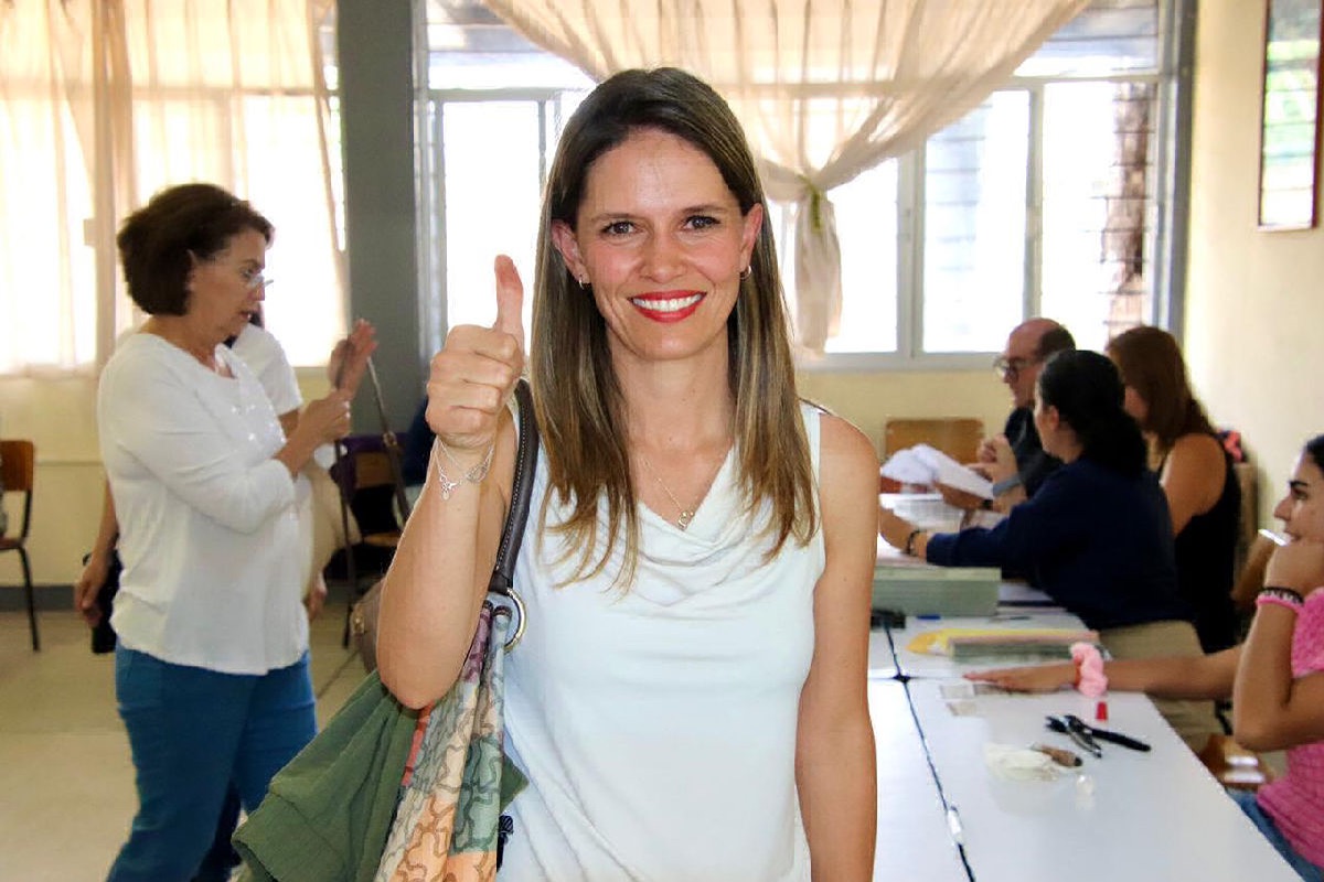 Daniela de los Santos llama a realizar jornada electoral en paz