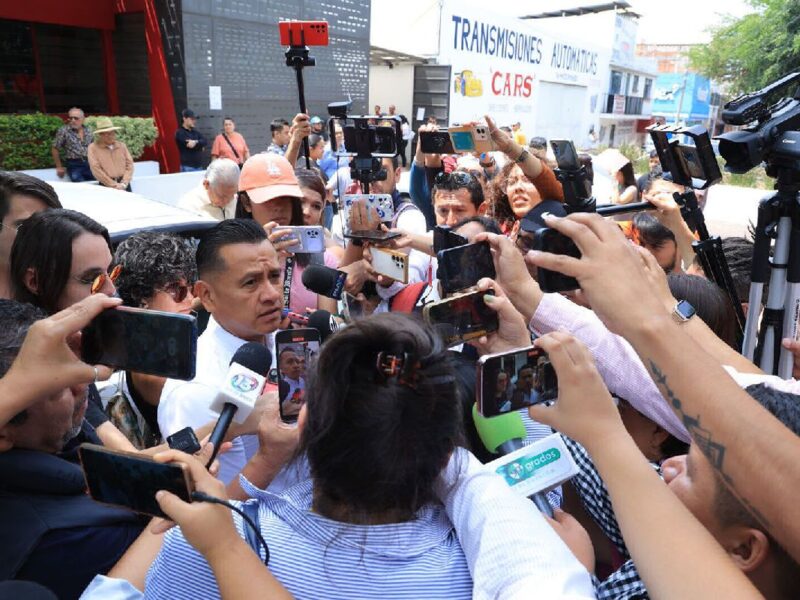 denuncia Carlos Torres Piña guerra sucia