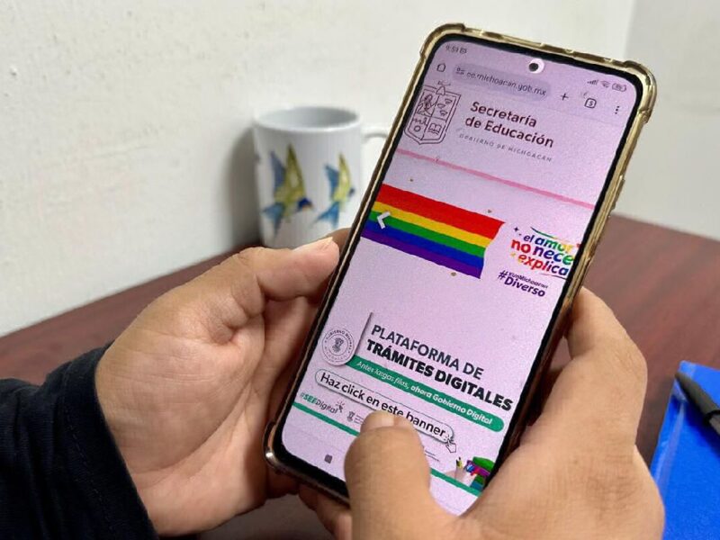 docentes lográn beneficios al realizar trámites digitales