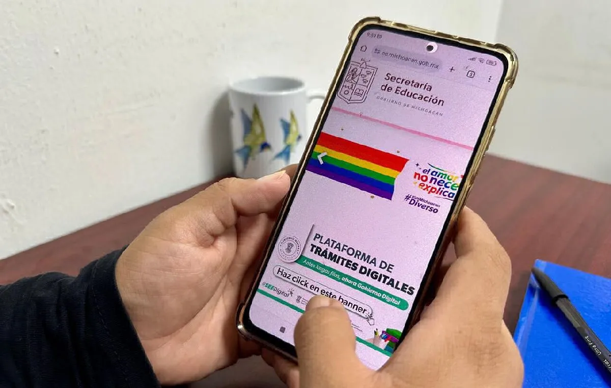 docentes lográn beneficios al realizar trámites digitales