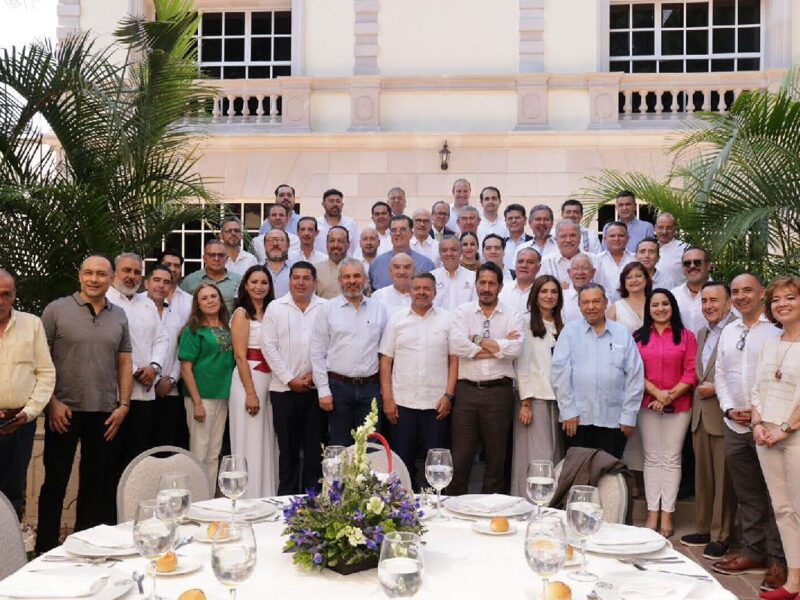 empresarios michoacán alfredo ramirez bedolla