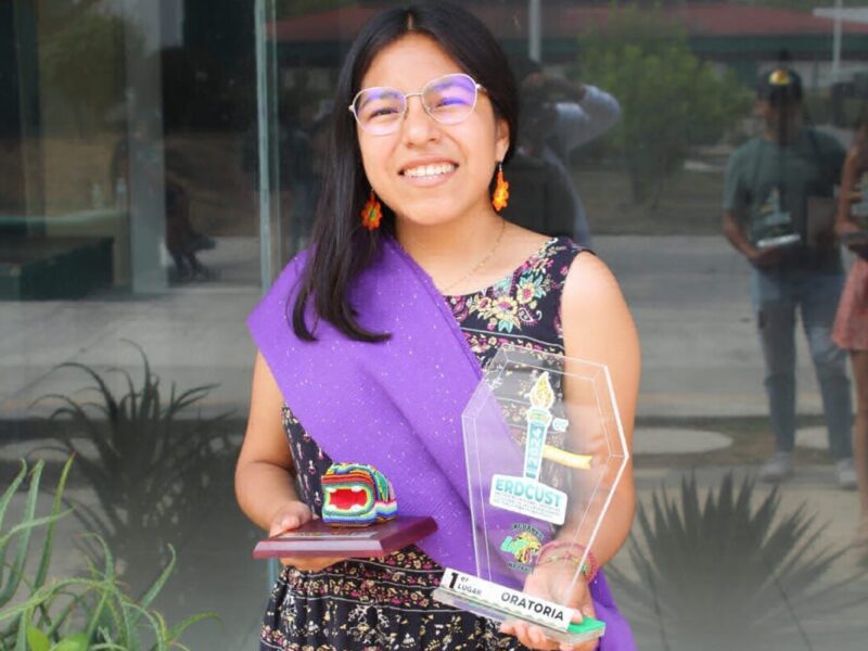 Estudiante de UTM gana primer concurso de oratoria