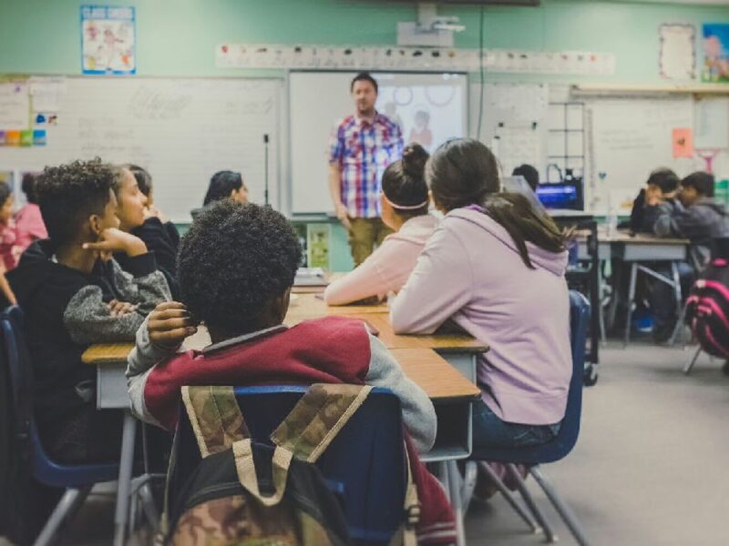 estudiantes mexicano con bajo nivel de creatividad revela PISA
