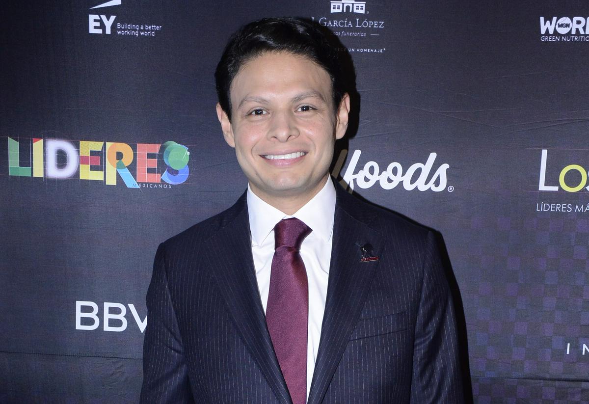 Giovanni Medina habla de acuerdo con Ninel Conde