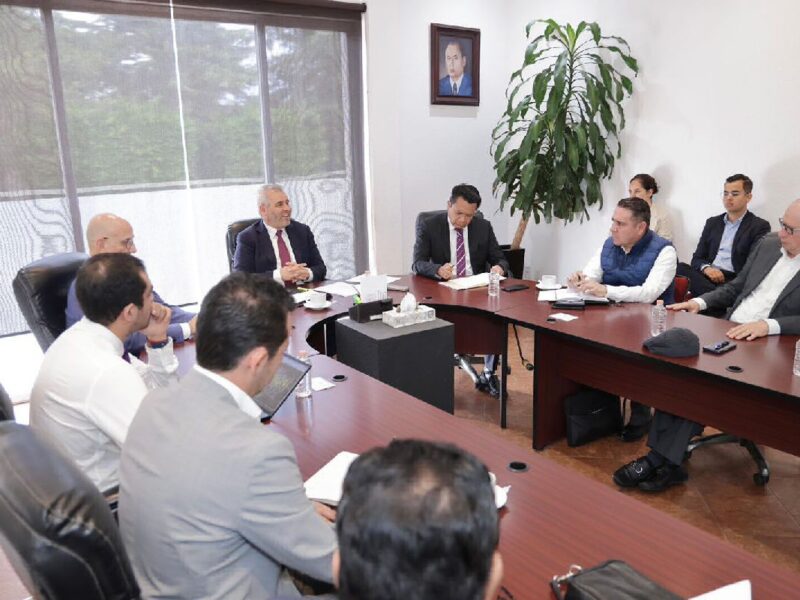 Gobierno de Michoacán y APEAM garantizan exportación de aguacate