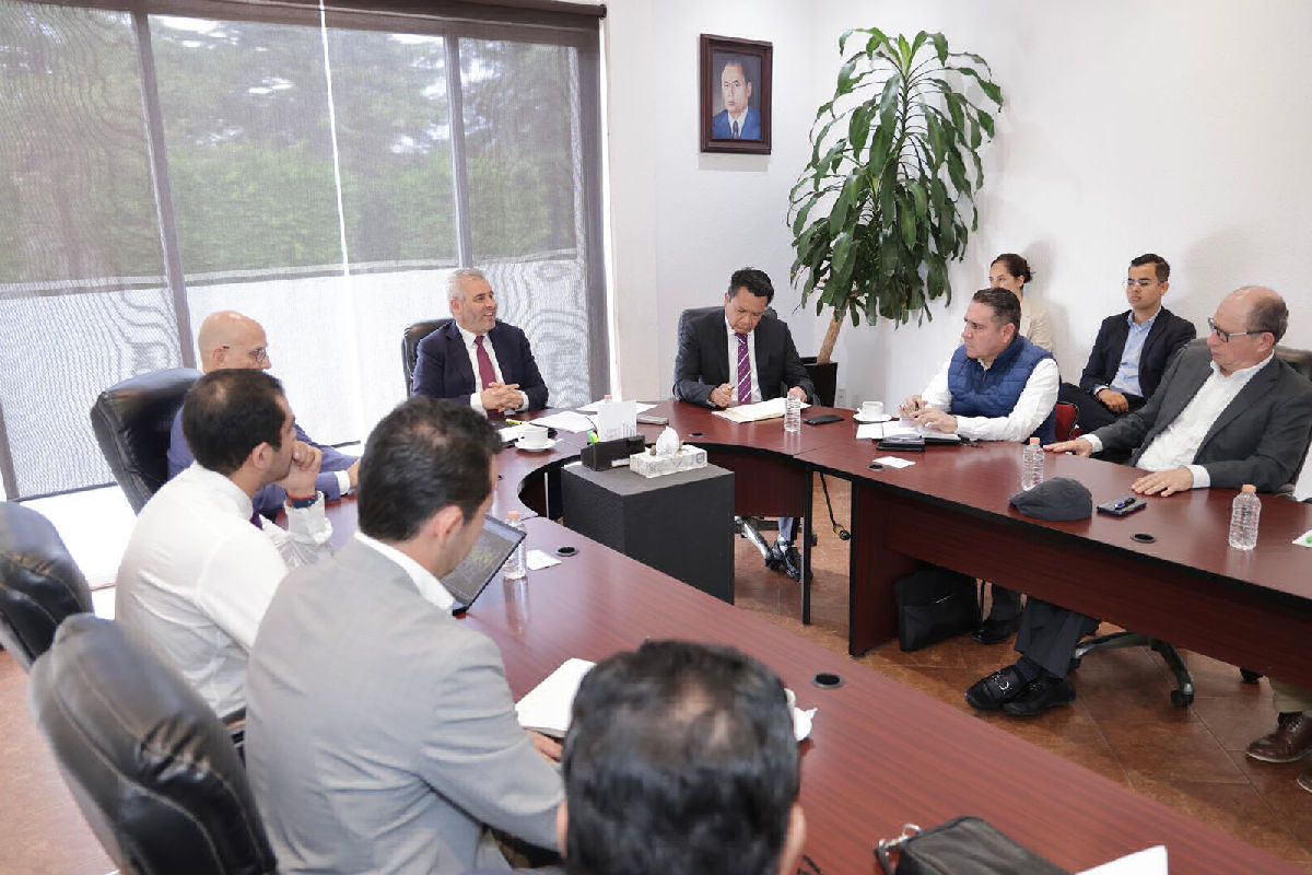 Gobierno de Michoacán y APEAM garantizan exportación de aguacate