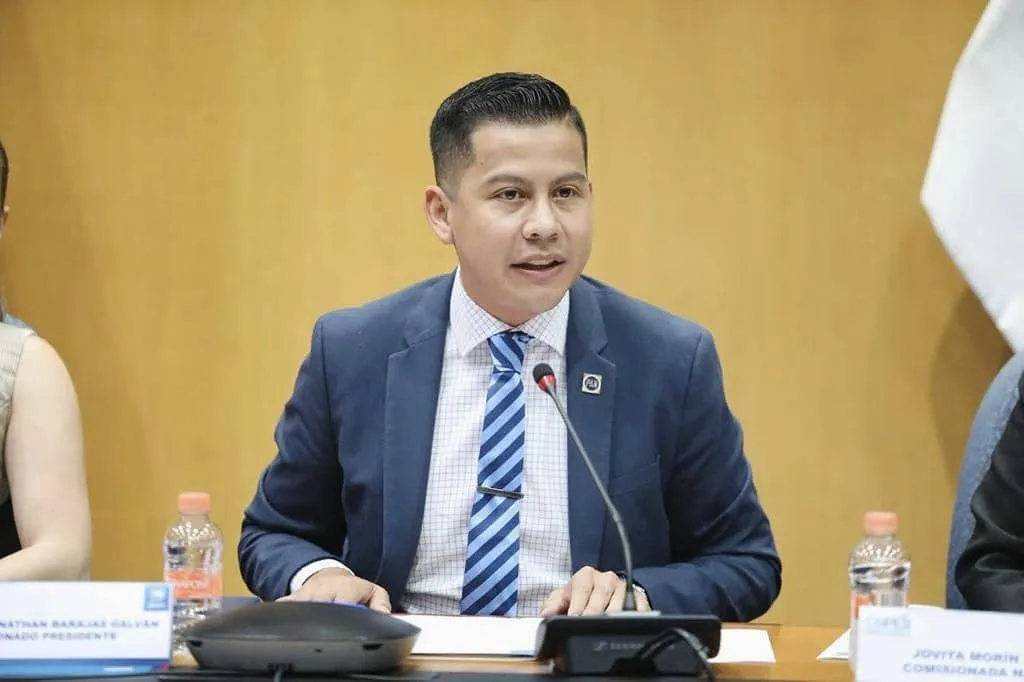 grupo armado da lentón a representantes del PAN en Zamora