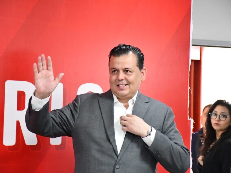 Guillermo Valencia se apunta a la gubernatura para 2027