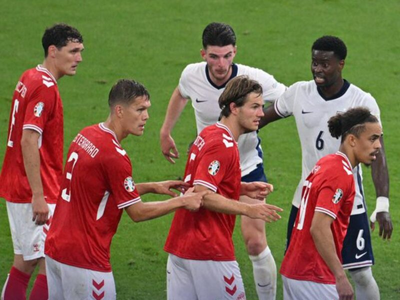 Inglaterra logra un empate ante Dinamarca
