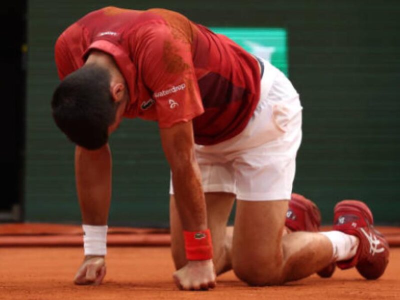 por lesión Novak Djokovic deja el Roland Garros