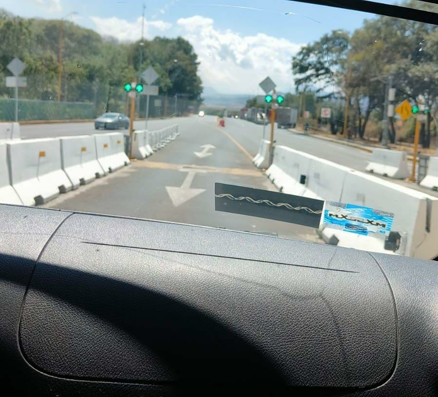 Reportan libre tránsito en autopista Siglo XXI en caseta de Taretan