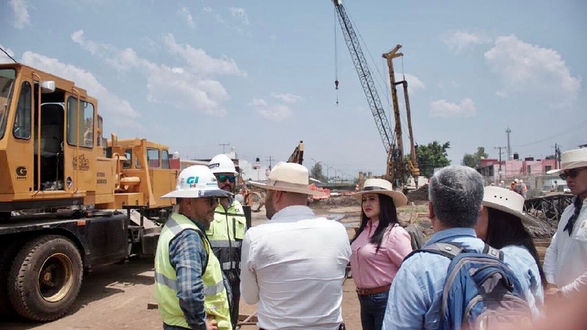 supervisan el teleférico de Uruapan