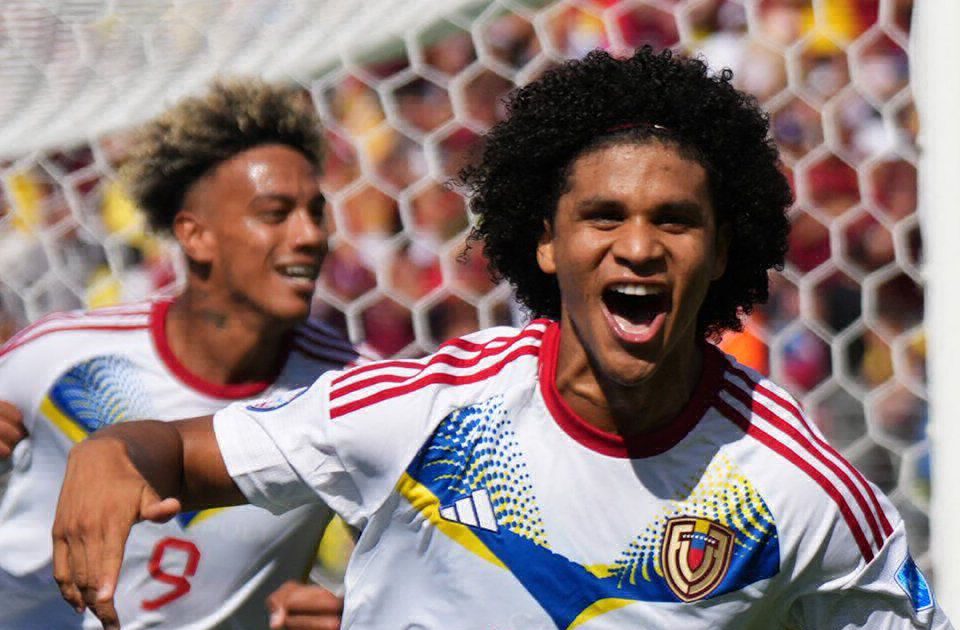 Venezuela remonta a Ecuador en Copa América