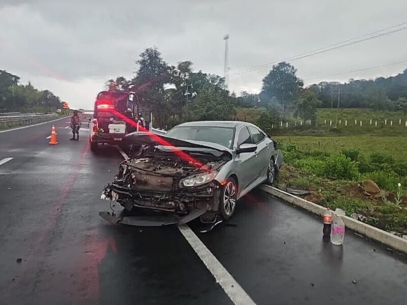 accidente en la Autopista Siglo XXI