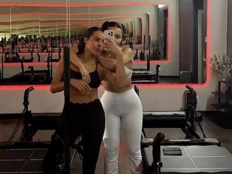 ángela Aguilar físico postizos aneliz
