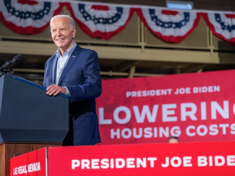 Confirman aspiración de Joe Biden de participar en carrera presidencial