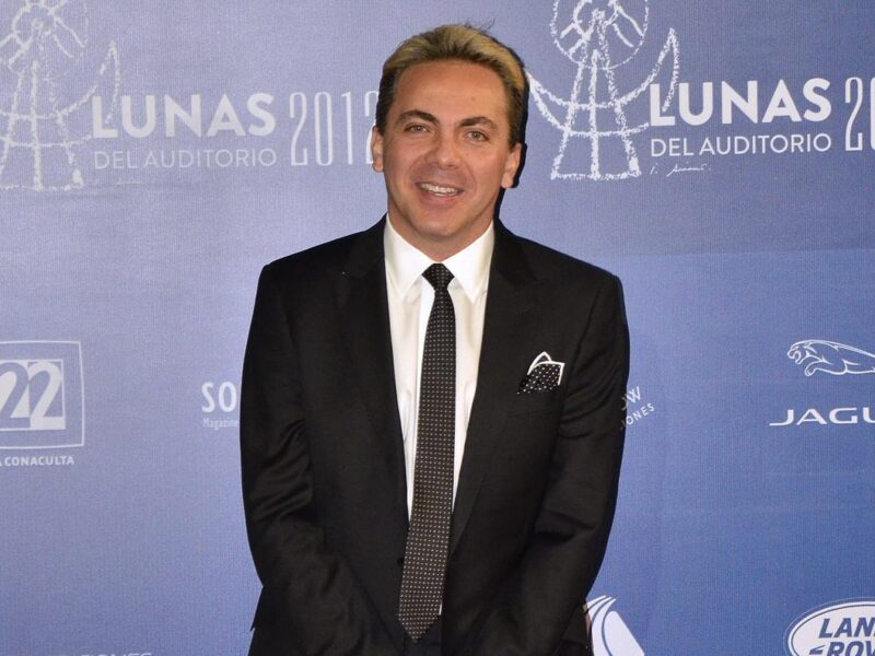 Cristian Castro confirma que sostiene nuevo romance