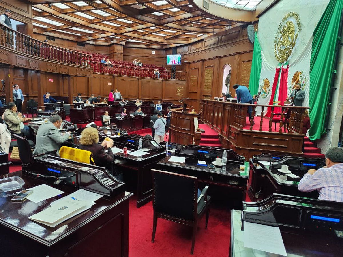 desincorporación de inmuebles en Michoacán