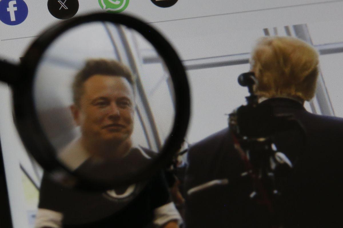 Elon musk versus joe biden