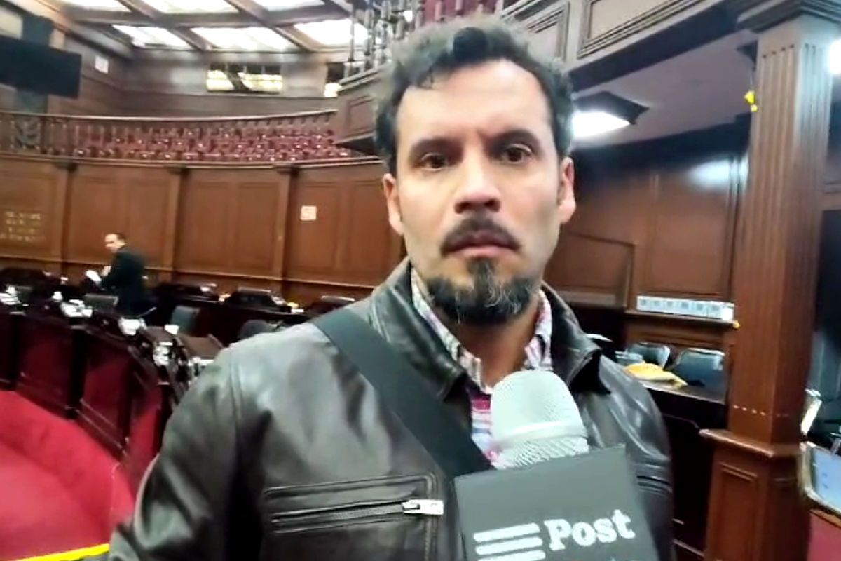 Los diputados cobrarán sin trabajar