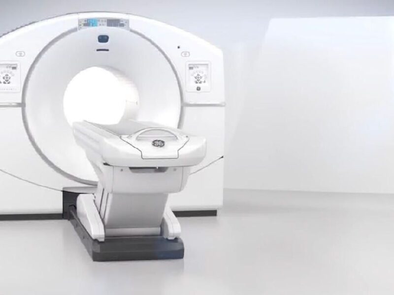 Michoacán a la vanguardia con equipo avanzado para tratamiento contra el cáncer