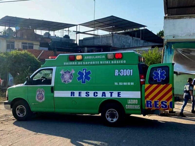 Muere albañil por golpe calor en Lázaro Cárdenas, Michoacán