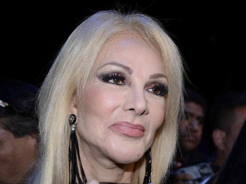 Olivia Collins aclara situación con Alfredo Adame y evento LGBT