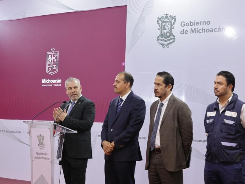 Playas y balnearios de Michoacán, aptos para recibir a turistas: Bedolla