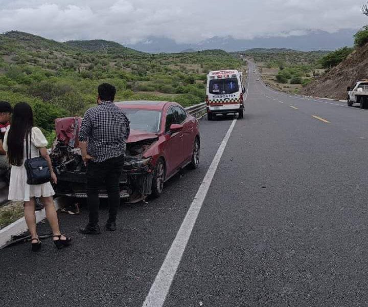 Reportan accidente sobre la autopista siglo XXI