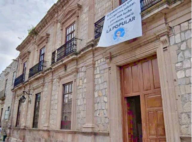 Secundaria Popular continua protestas en Morelia