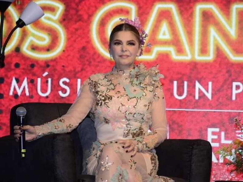 Itatí Cantoral confronta con reporteros los rumores sobre una posible relación con su exmarido Eduardo Santamarina y expresa su apoyo a Mayrin Villanueva 1