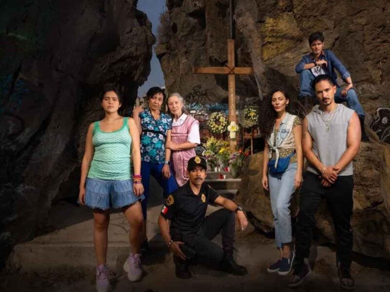 De la creadora de "Oscuro Deseo", Leticia López Margalli, llega a Netflix el próximo 25 de septiembre "Los Reyes de Oriente", una serie mexicana que redefine la amistad 12