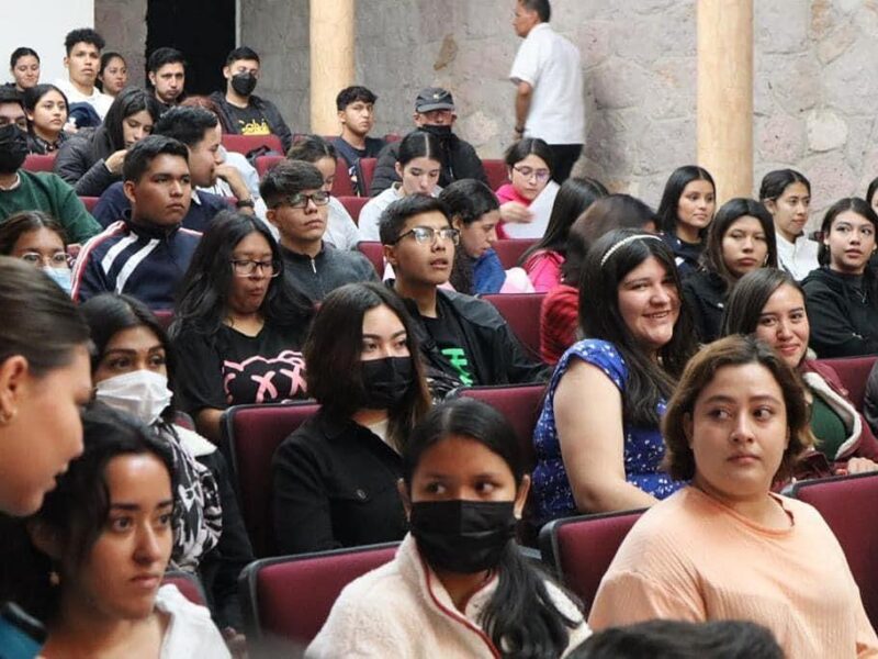 Invita Iemsysem a conferencia sobre la formación y práctica docente en NEM