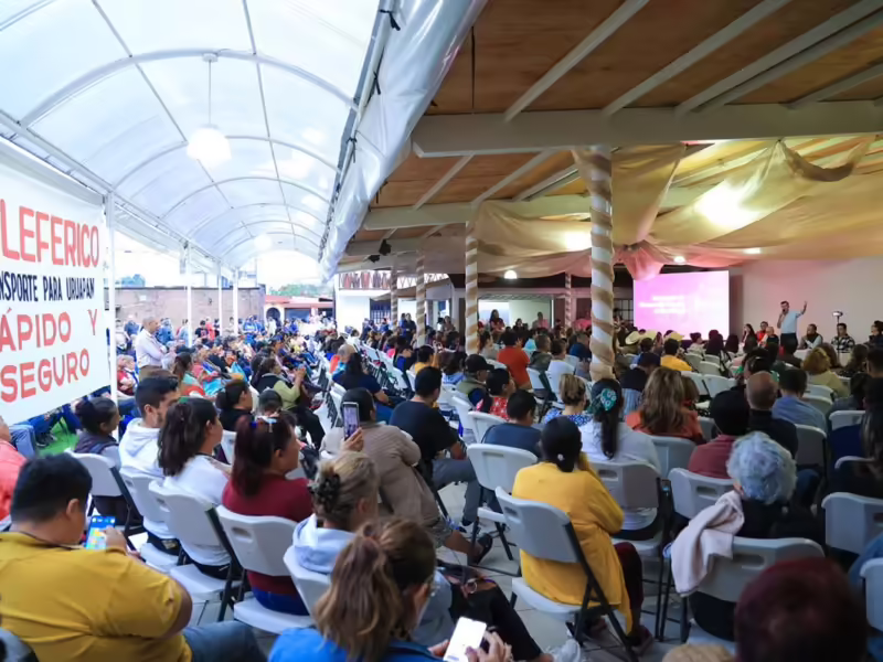 mesas de socialización teleférico de Uruapan