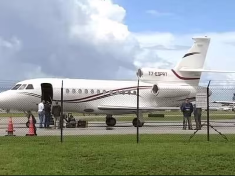 Estados Unidos confisca el avión de Maduro
