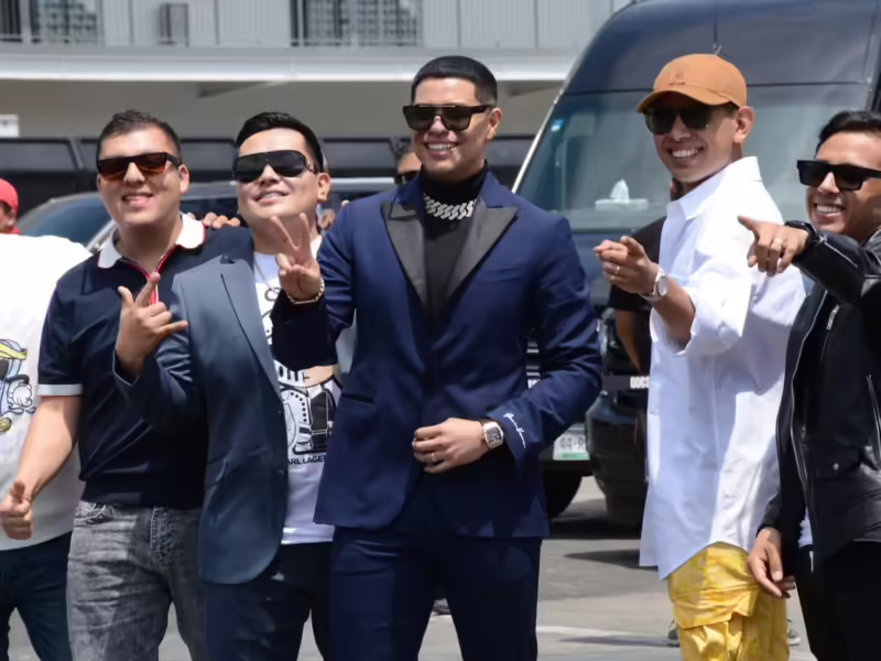 Grupo Firme confiesa su admiración por Jennifer López y revelan colaboración
